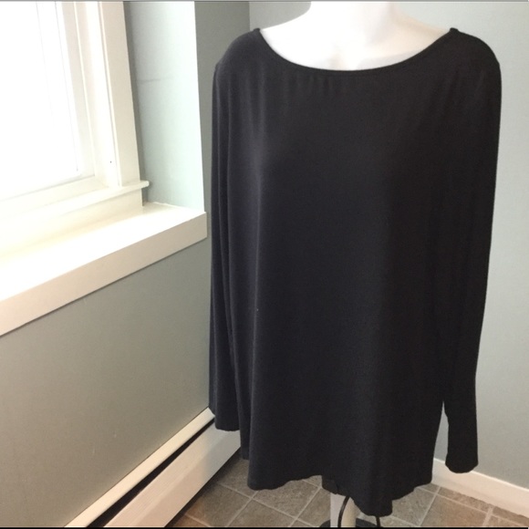 Halogen Tops - Dramatic Back V Neck Knit Top